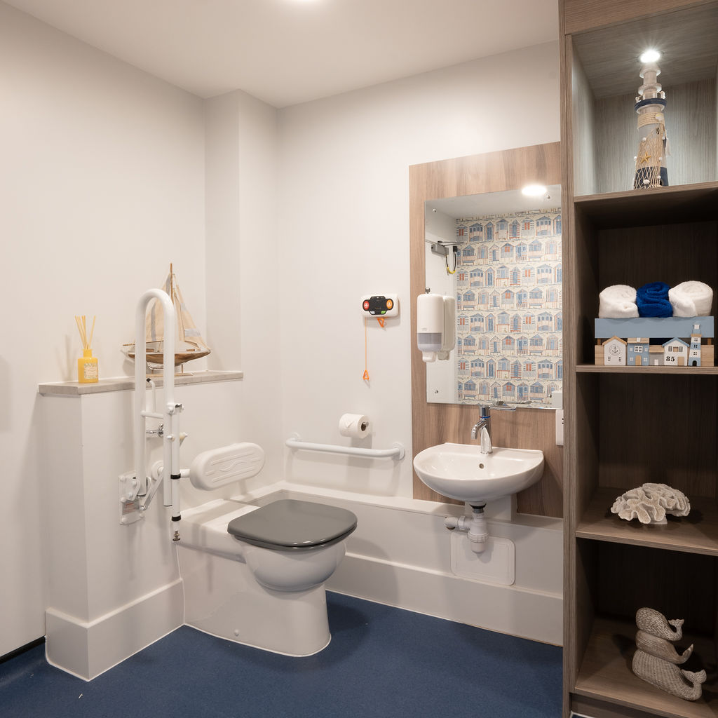 en suite bathroom at sandmere