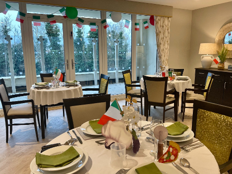 italian themed decorations on dining table