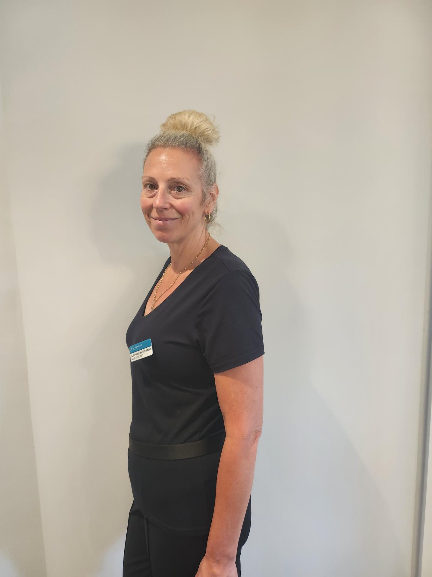 Julianna-Care-assistant
